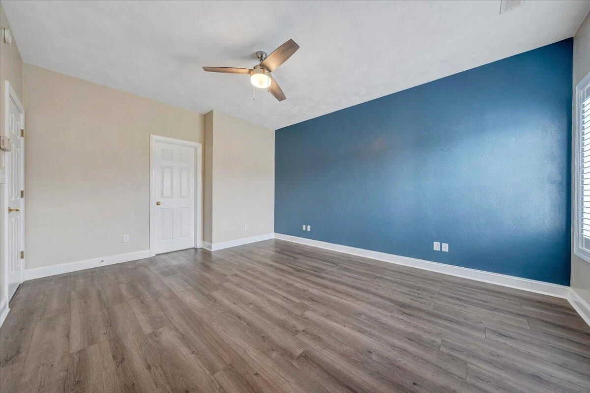 712 Doyle ST - Photo 37