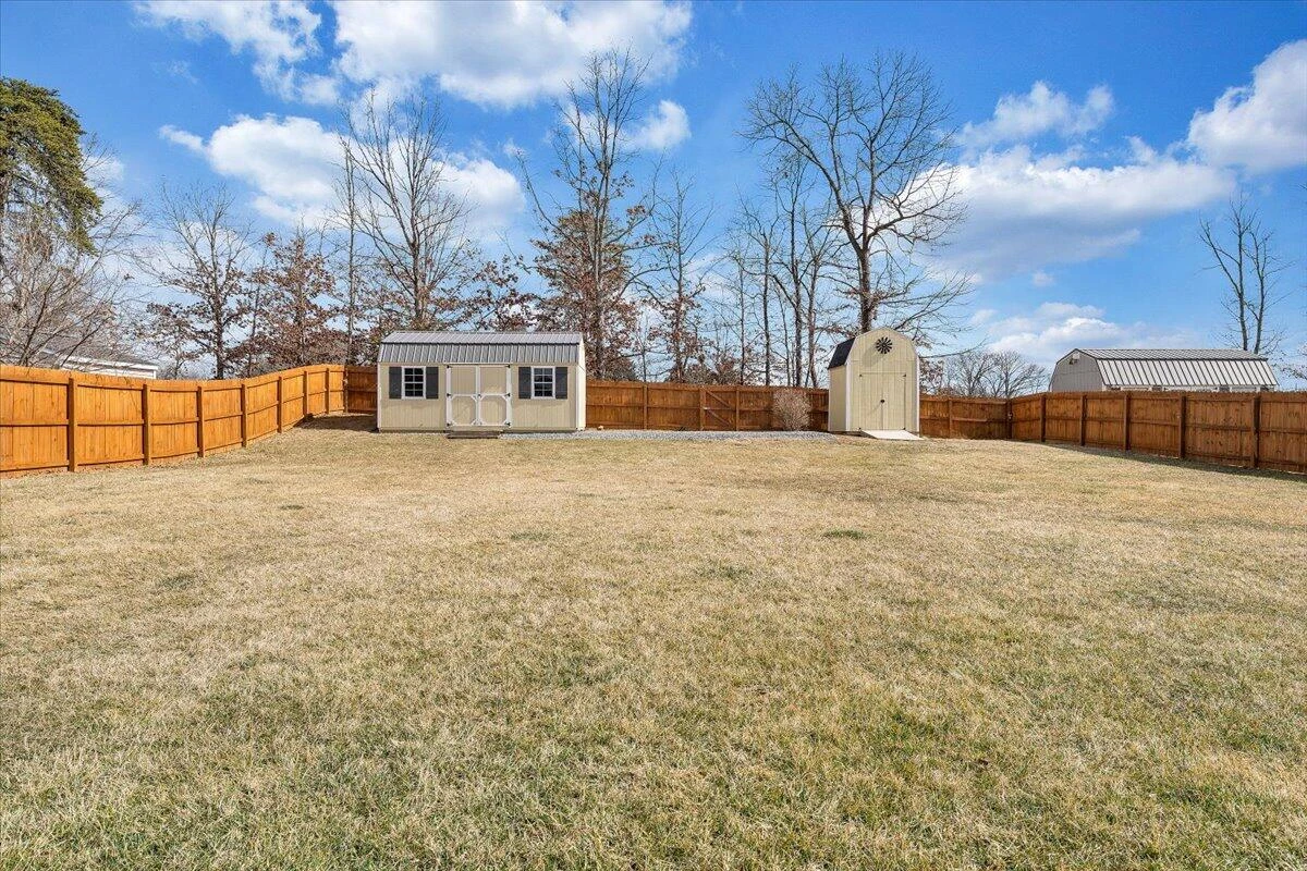 712 Doyle ST - Photo 56