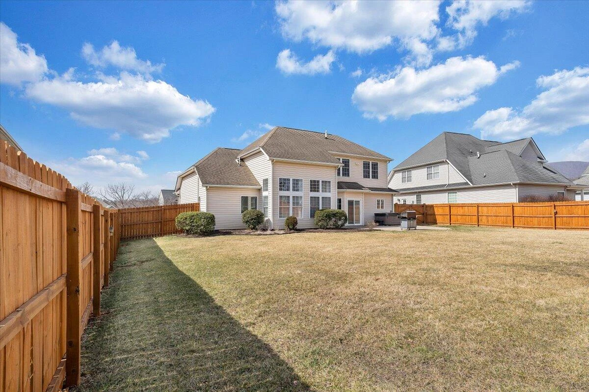 712 Doyle ST - Photo 64