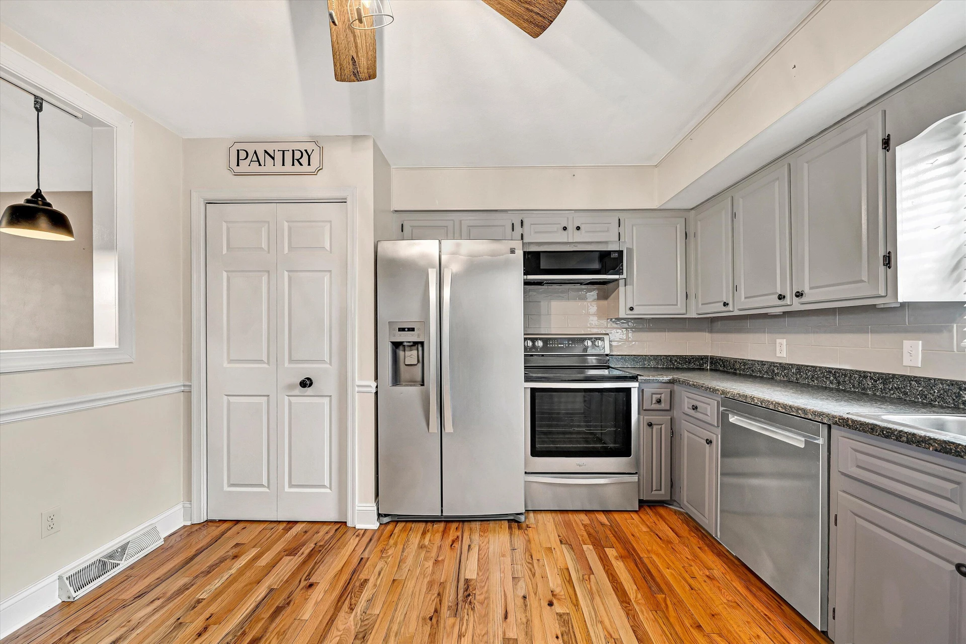 5050 Stewartsville RD - Photo 12
