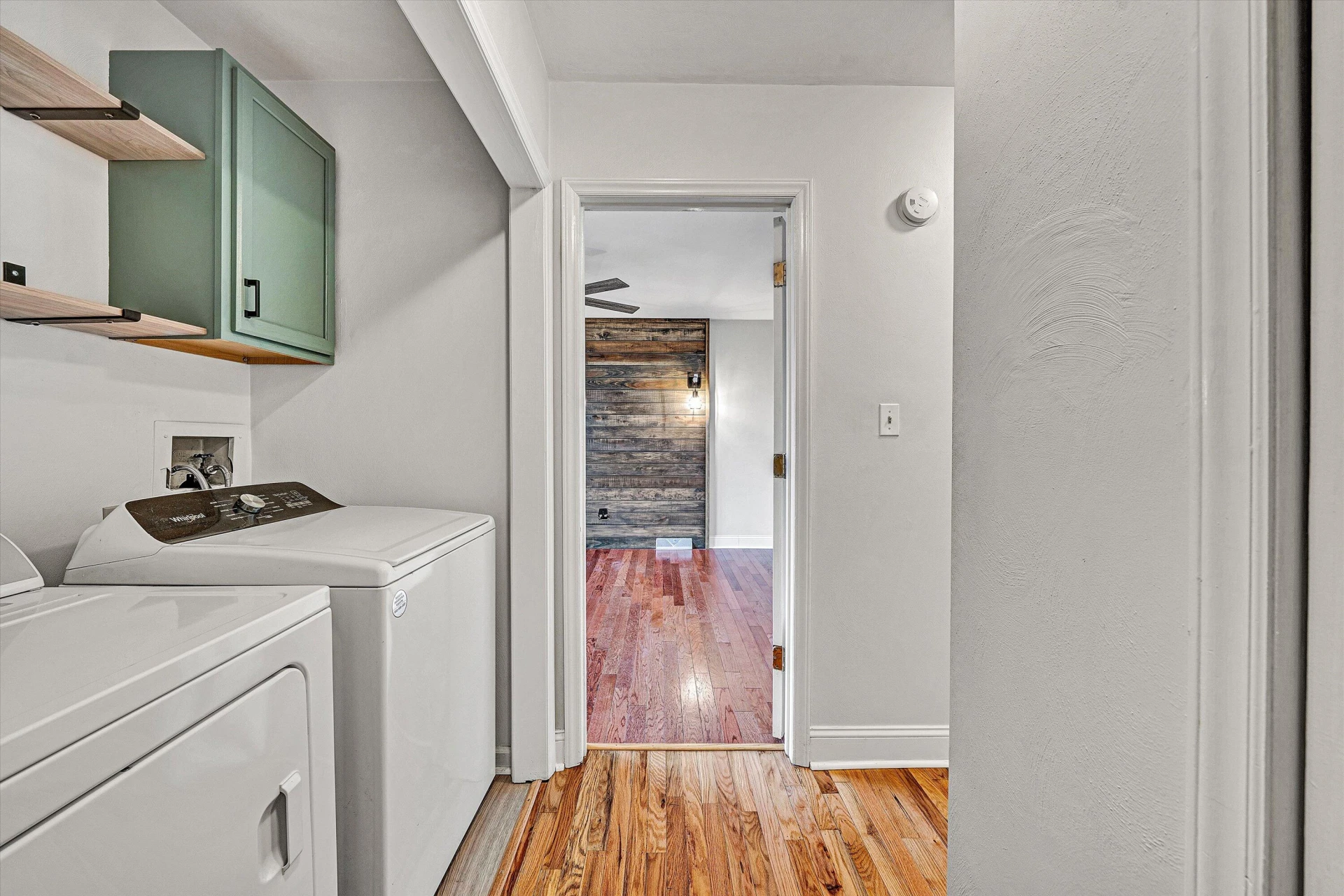 5050 Stewartsville RD - Photo 19