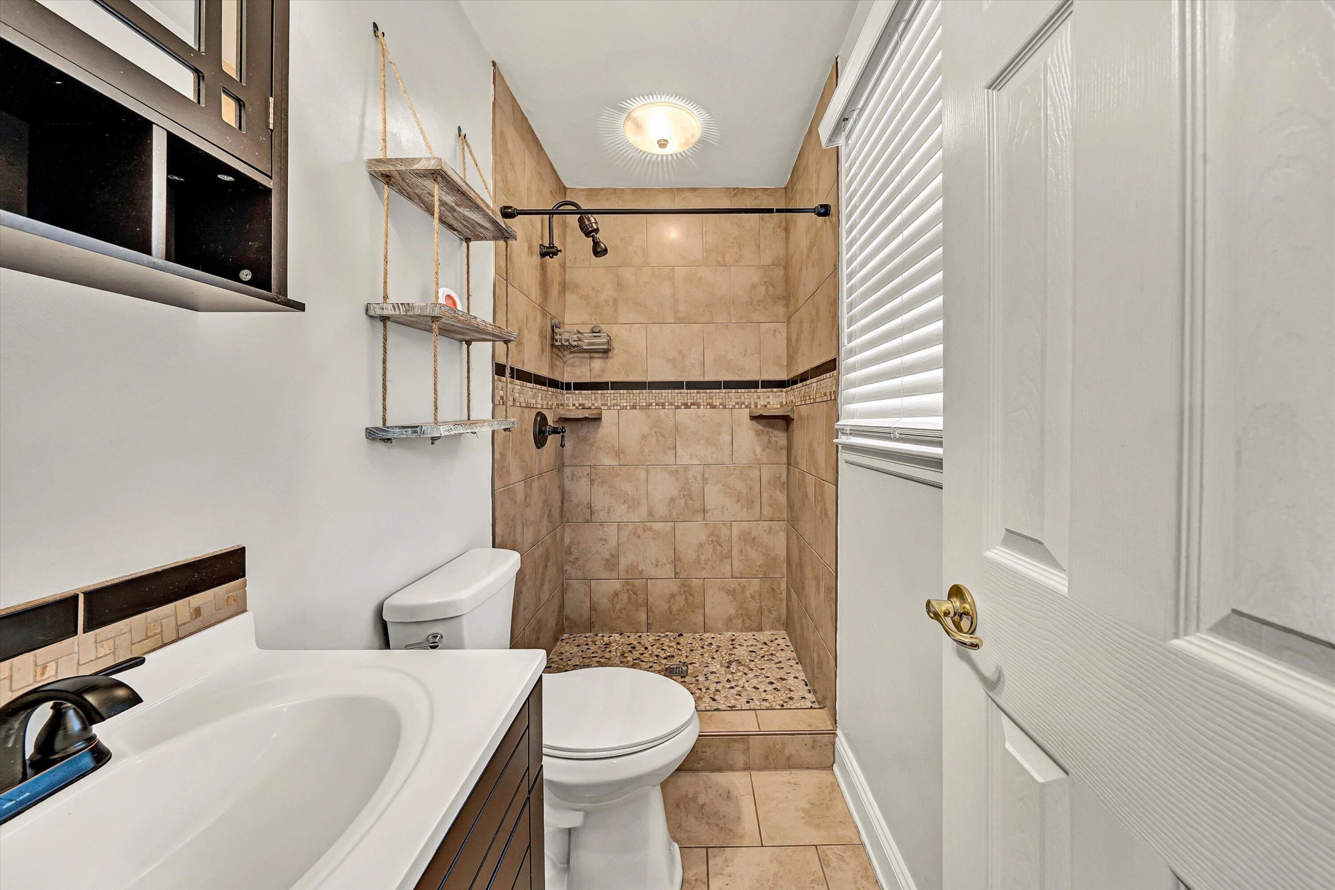 5050 Stewartsville RD - Photo 23