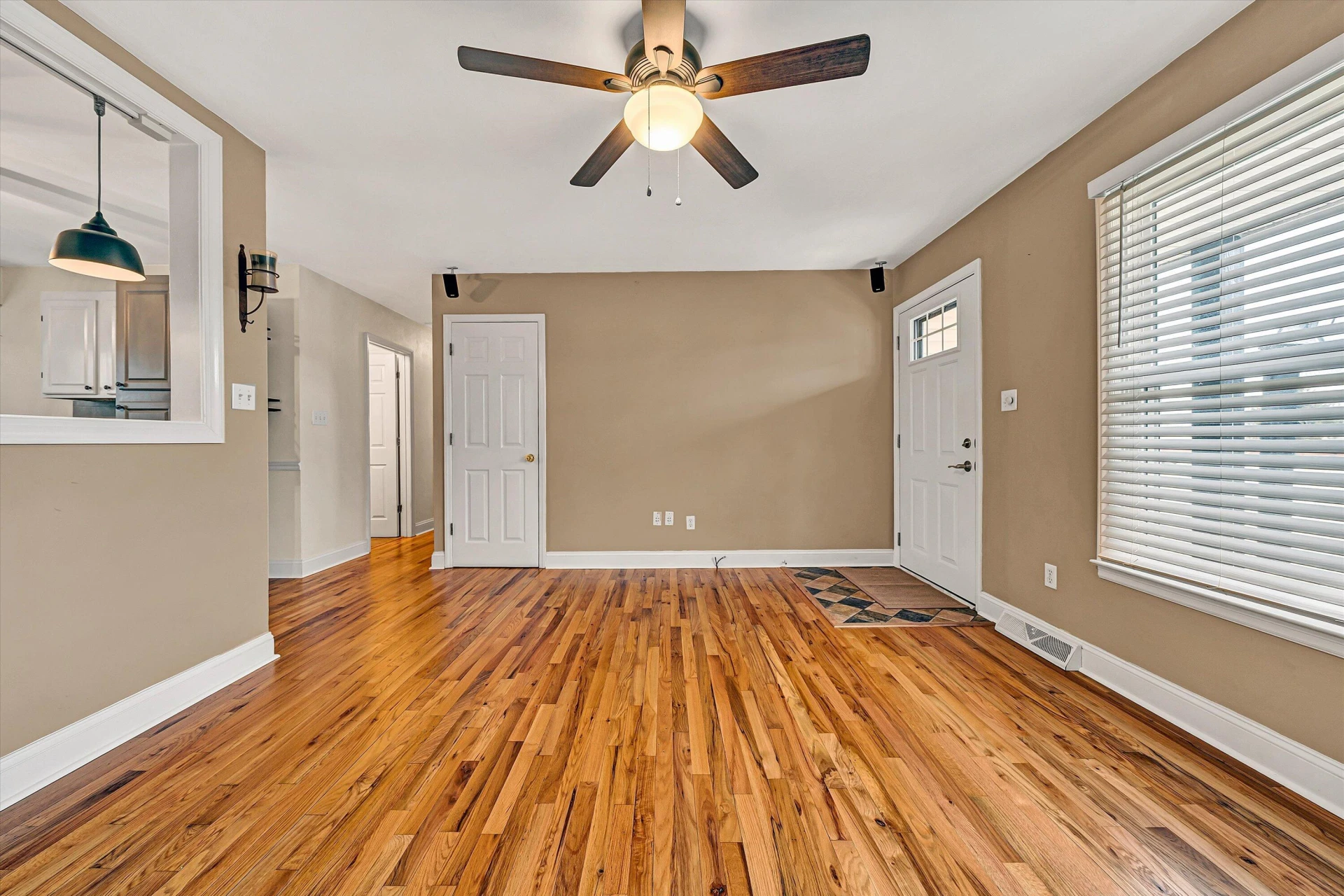 5050 Stewartsville RD - Photo 8