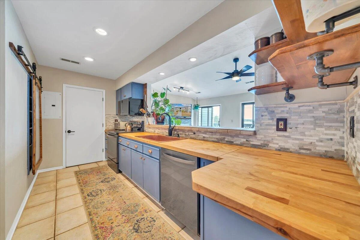 93 Peninsula Point DR #B-5 - Photo 8