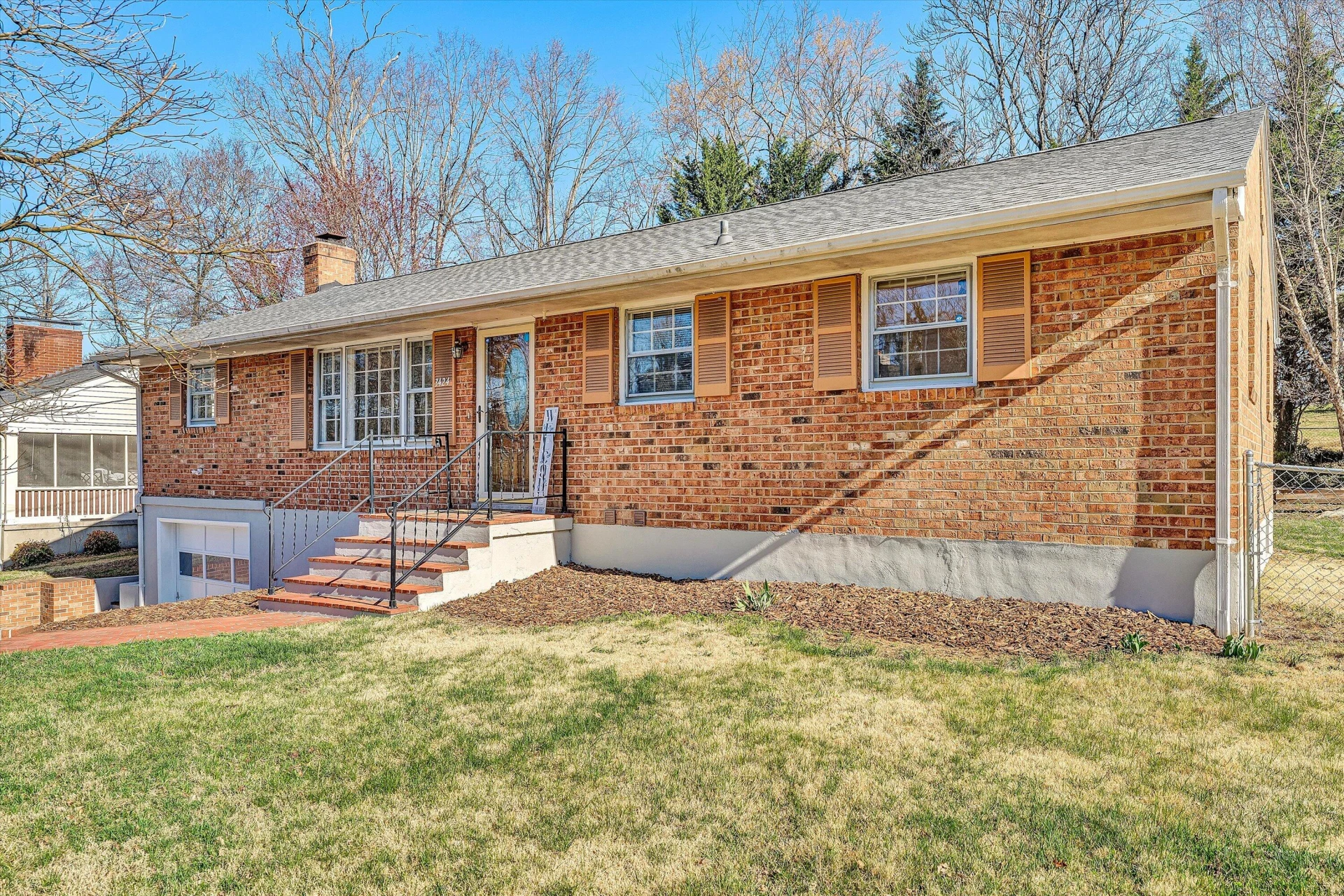 3424 Westmoreland DR - Photo 3