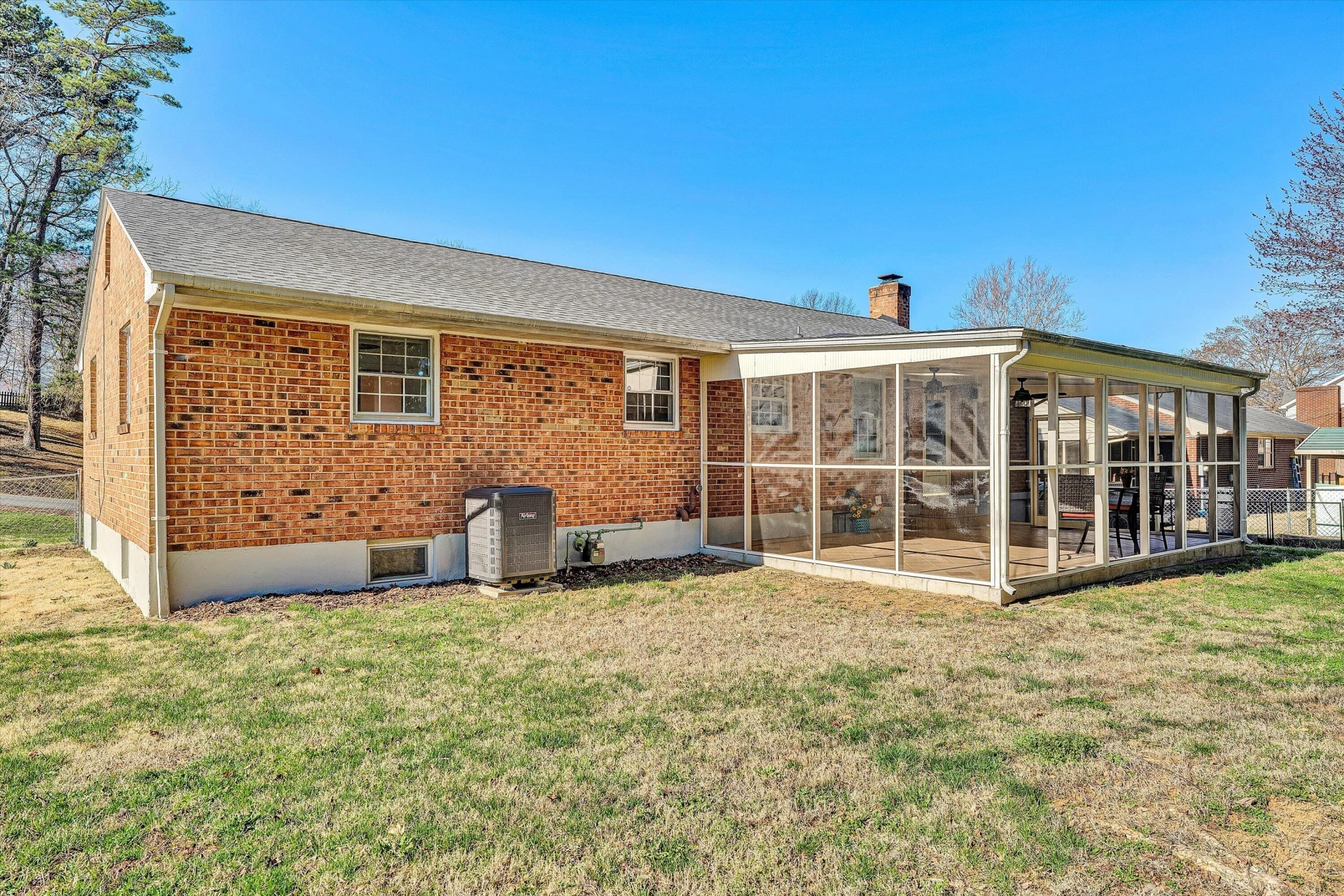 3424 Westmoreland DR - Photo 33