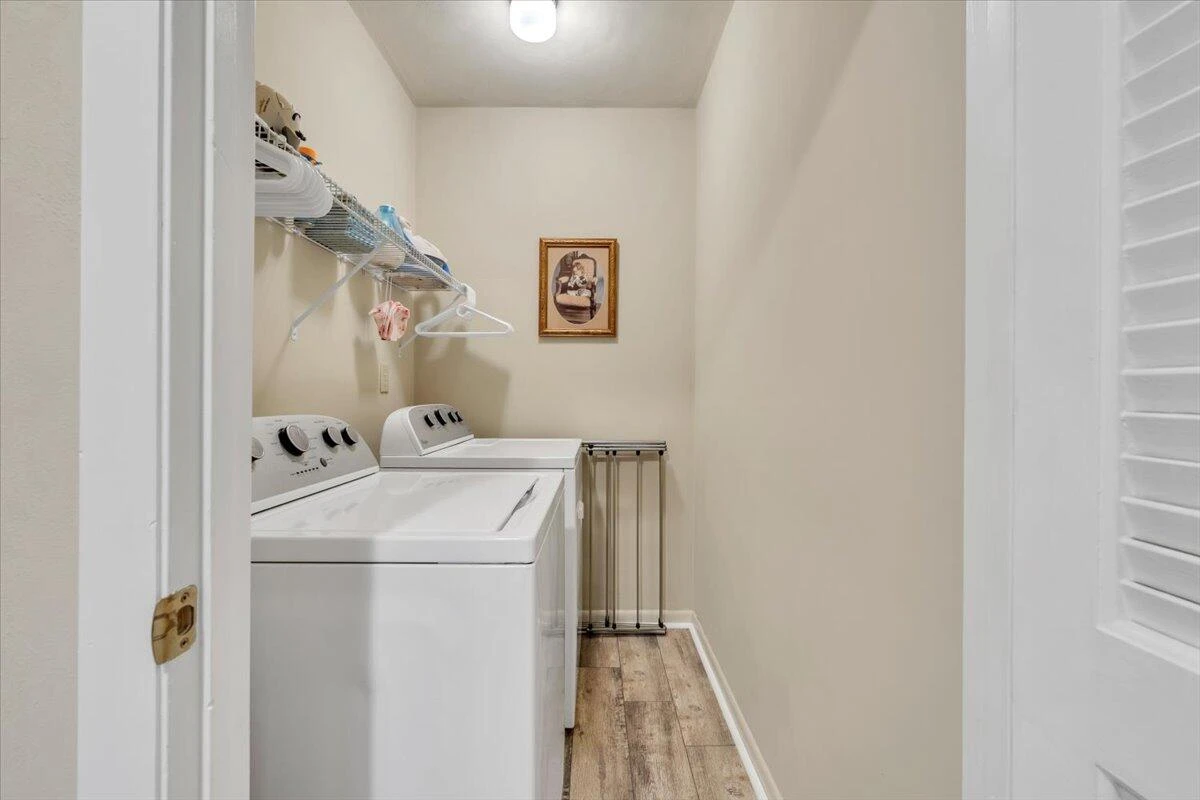 7239 Woods Crossing - Photo 24