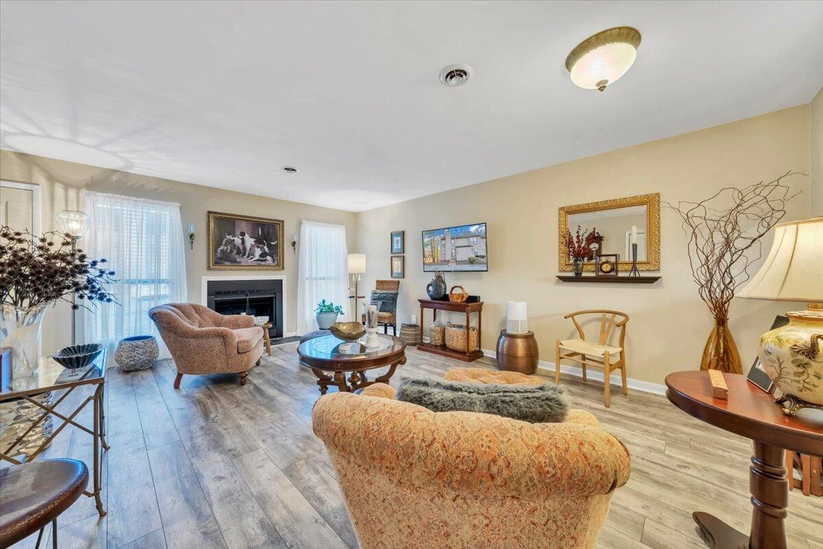 7239 Woods Crossing - Photo 9