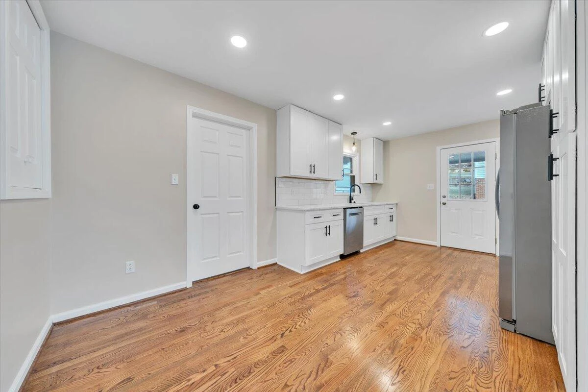 37 Springview CT - Photo 10