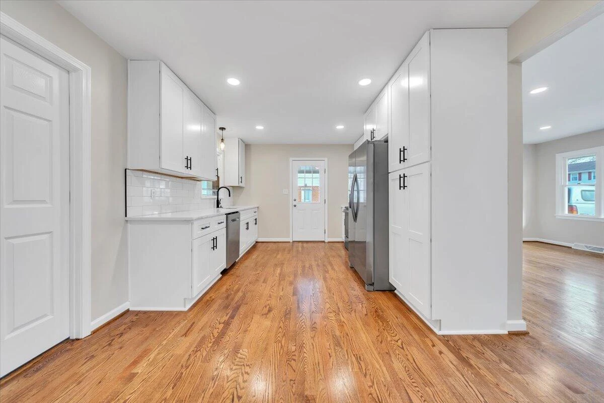 37 Springview CT - Photo 12