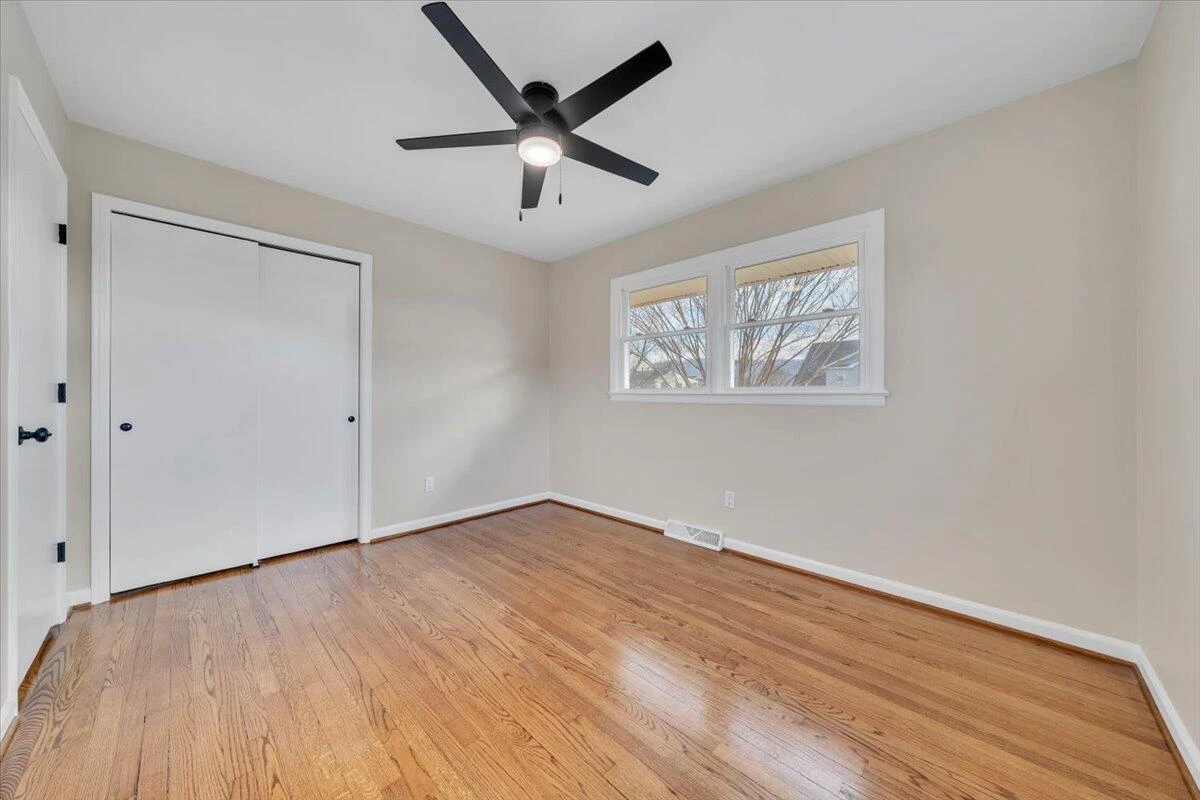 37 Springview CT - Photo 22