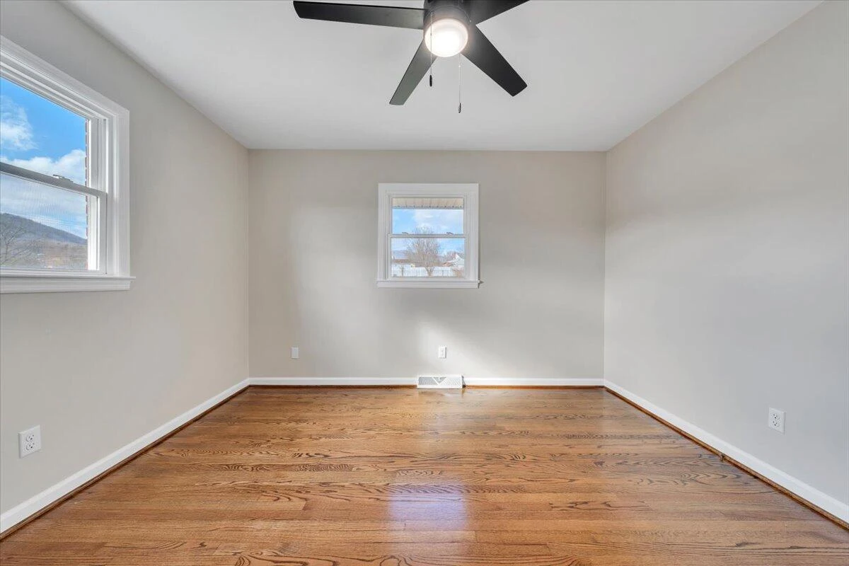 37 Springview CT - Photo 24