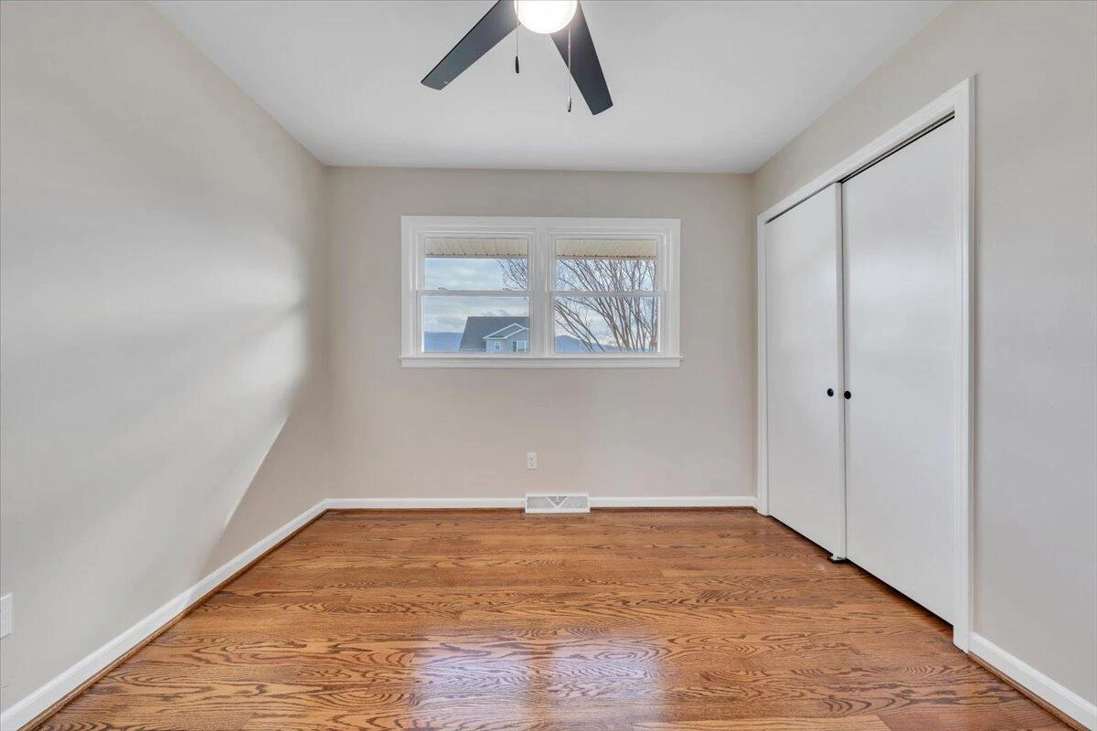 37 Springview CT - Photo 28