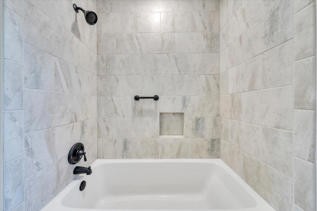 37 Springview CT - Photo 4