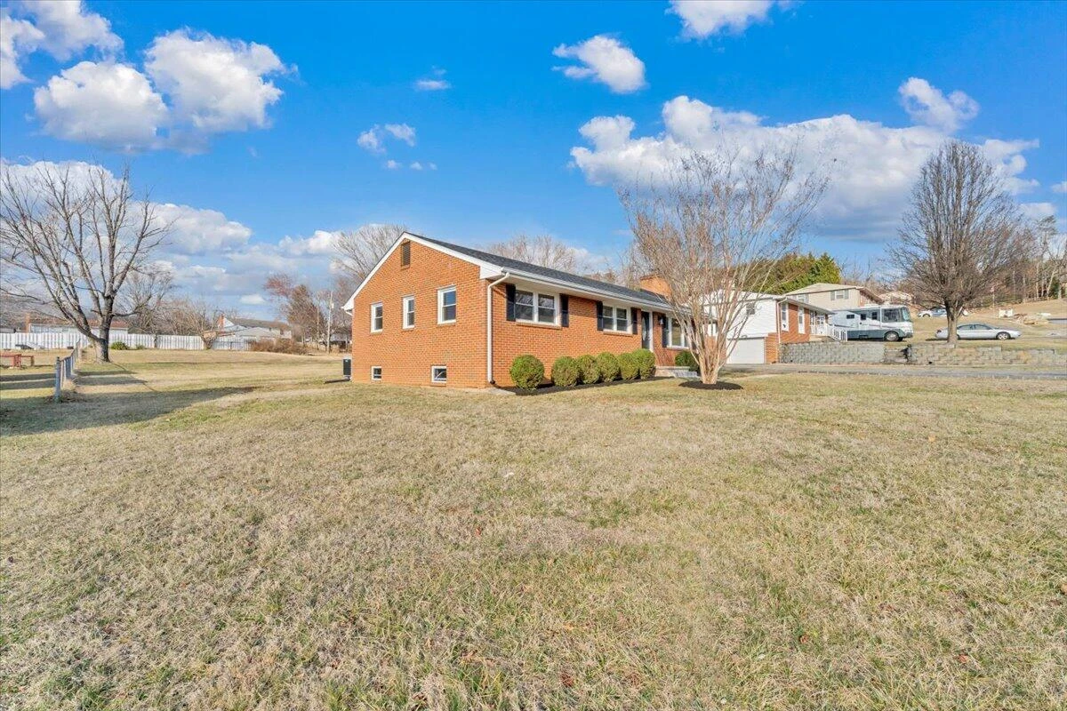 37 Springview CT - Photo 46