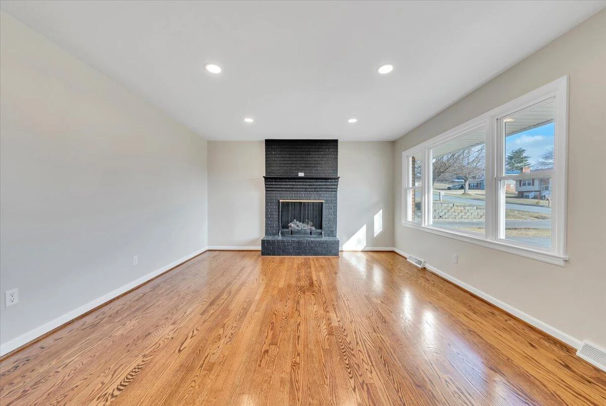 37 Springview CT - Photo 7