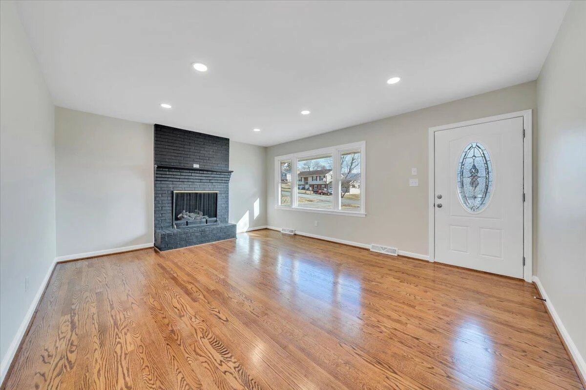 37 Springview CT - Photo 8