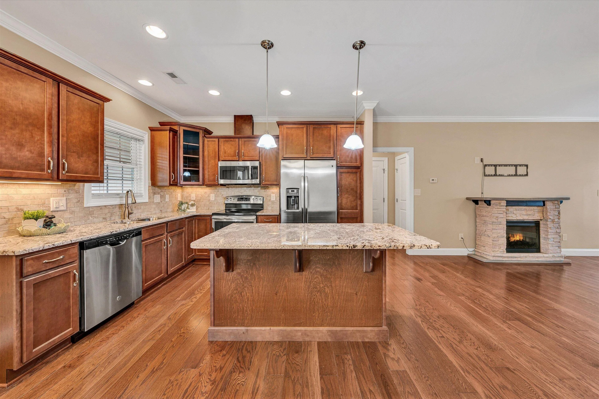 5671 Sullivan LN - Photo 14