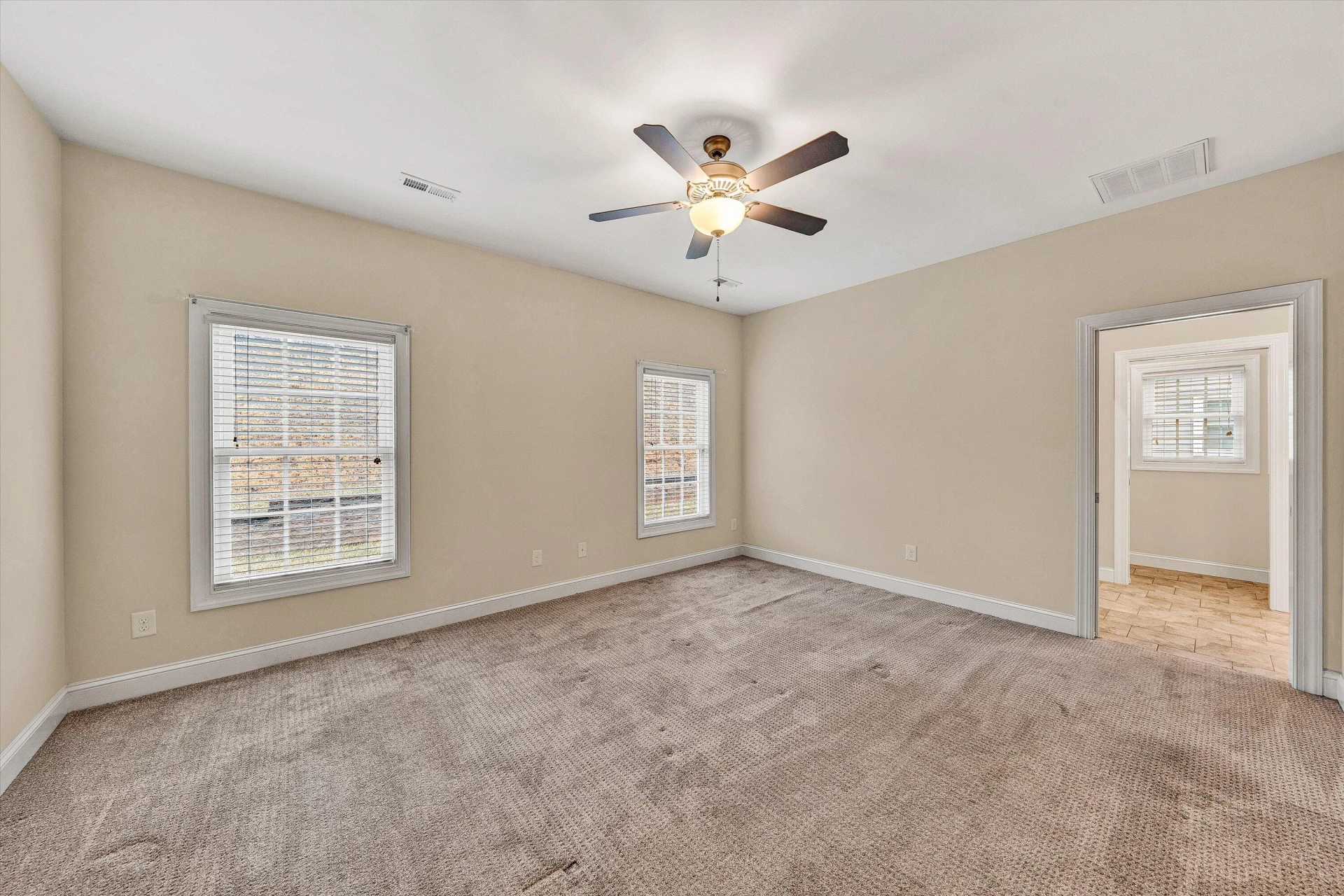 5671 Sullivan LN - Photo 19
