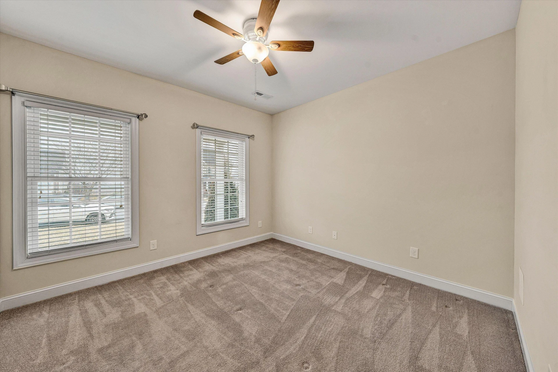 5671 Sullivan LN - Photo 29