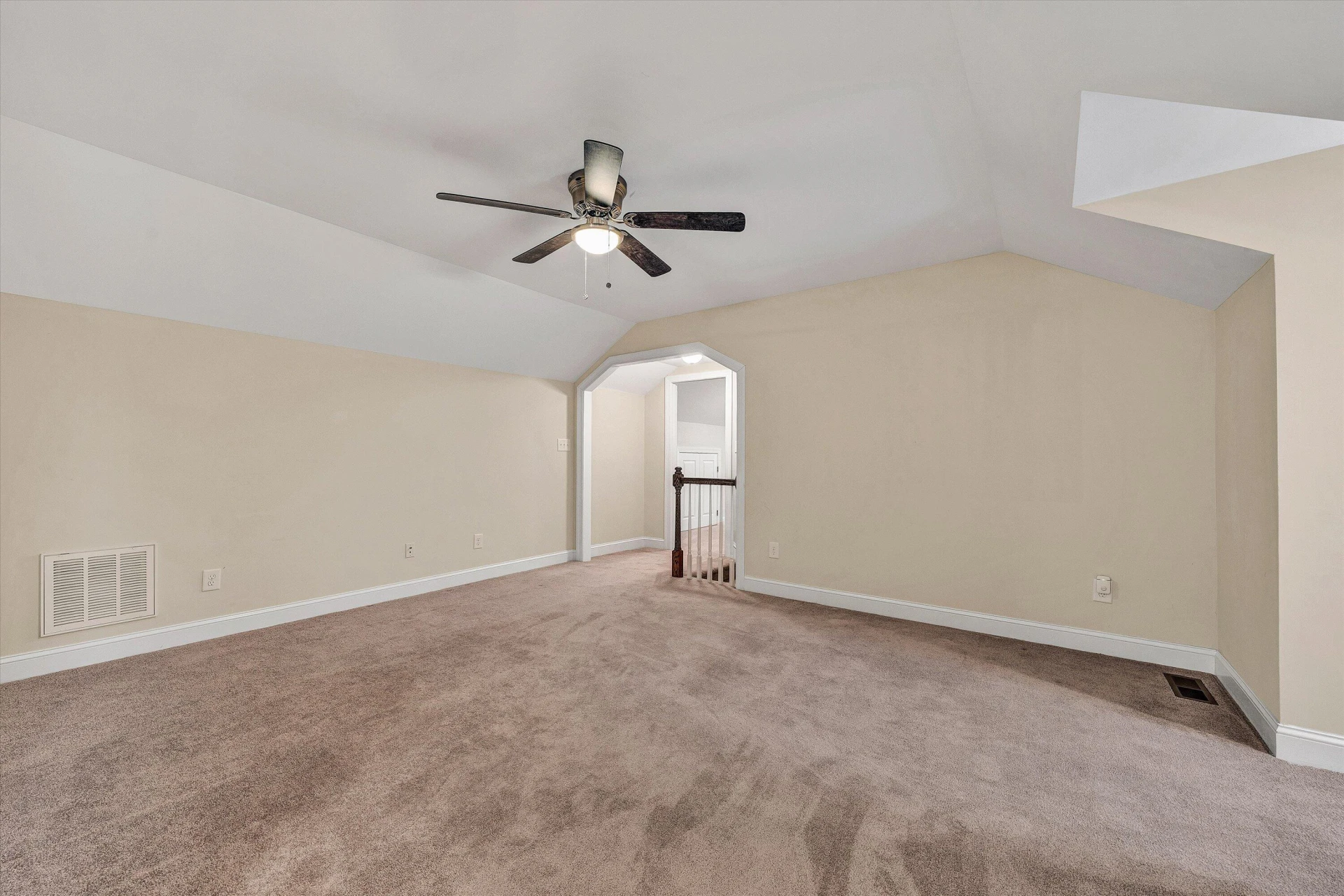 5671 Sullivan LN - Photo 32