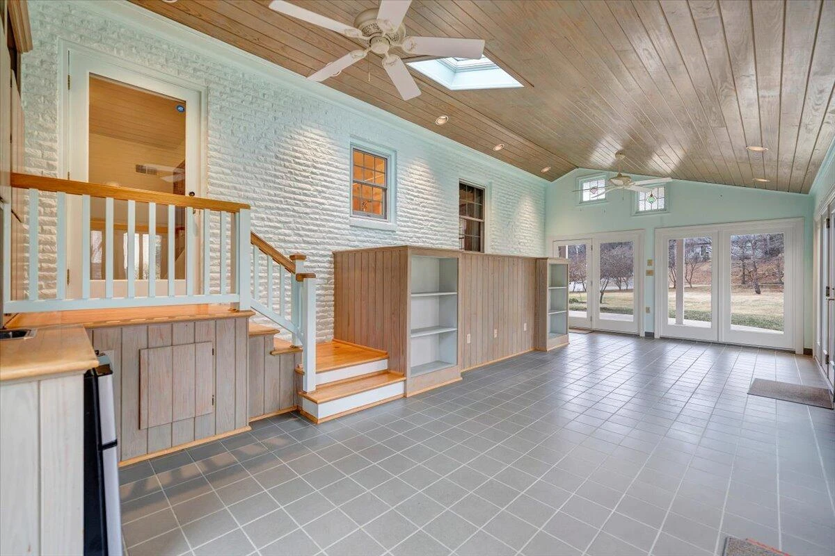 2612 Beverly BLVD SW - Photo 106
