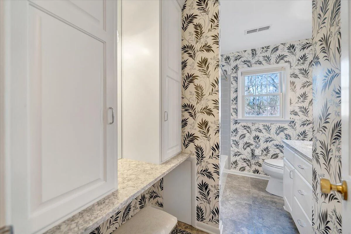 2612 Beverly BLVD SW - Photo 124