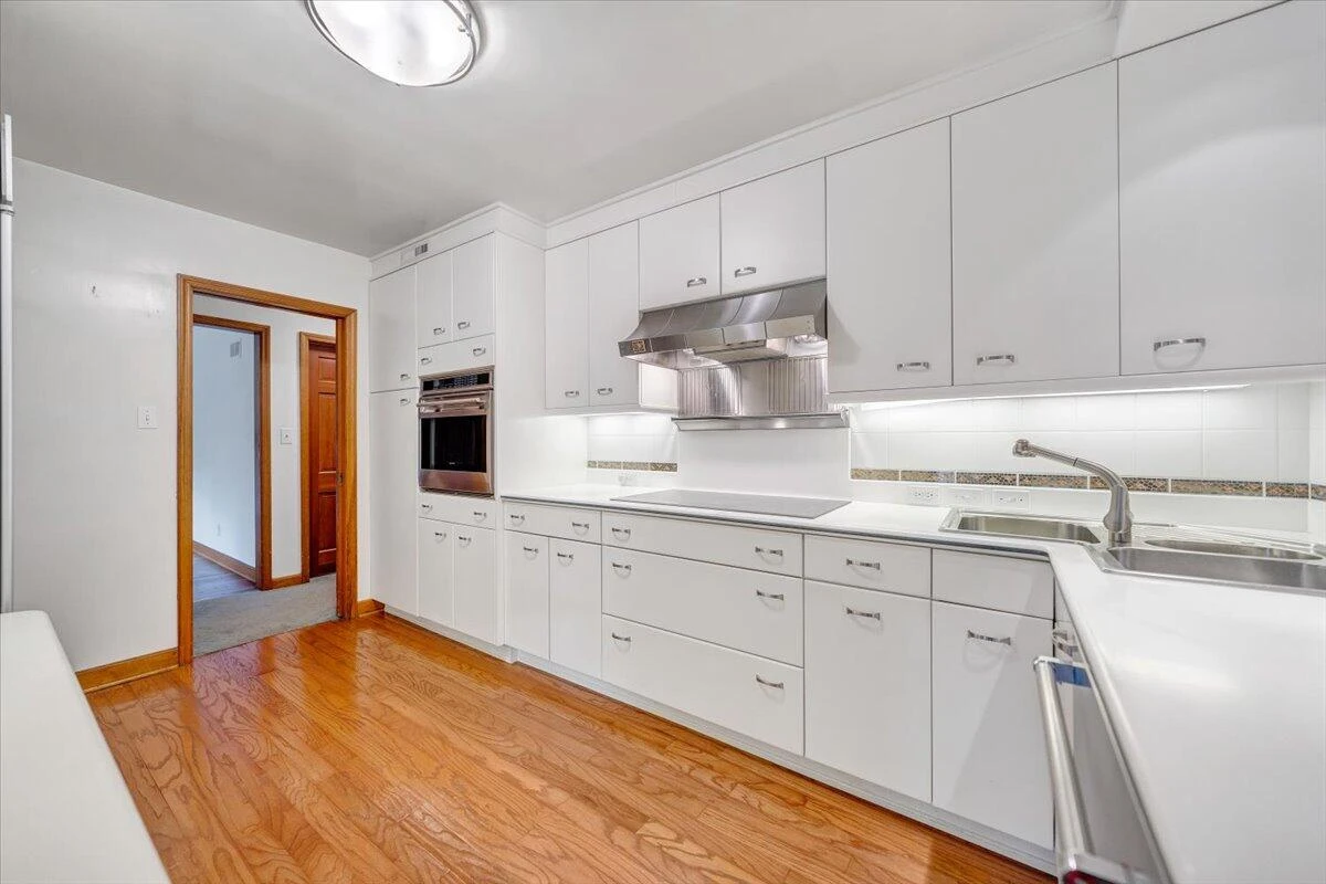 2612 Beverly BLVD SW - Photo 79