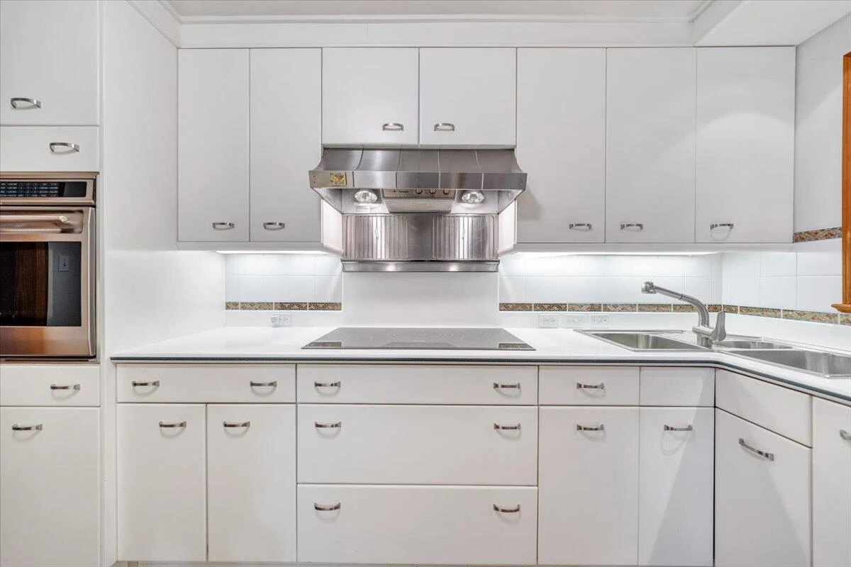 2612 Beverly BLVD SW - Photo 80
