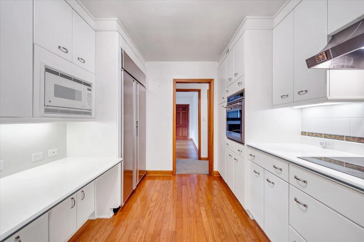 2612 Beverly BLVD SW - Photo 82