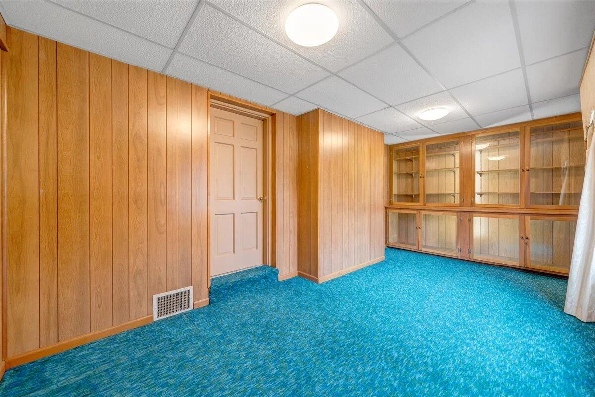 2612 Beverly BLVD SW - Photo 95