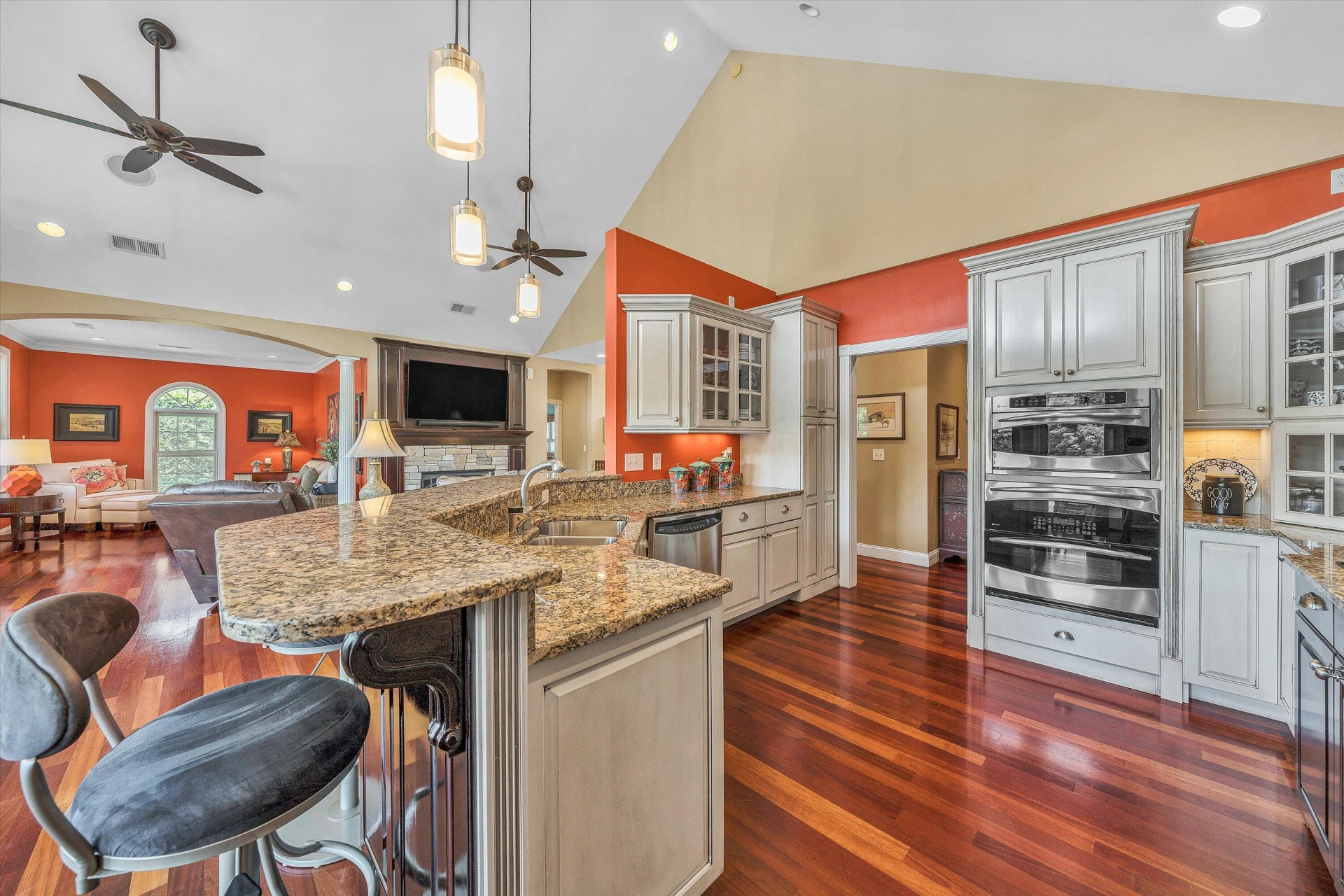 325 BULL RUN TRL - Photo 16