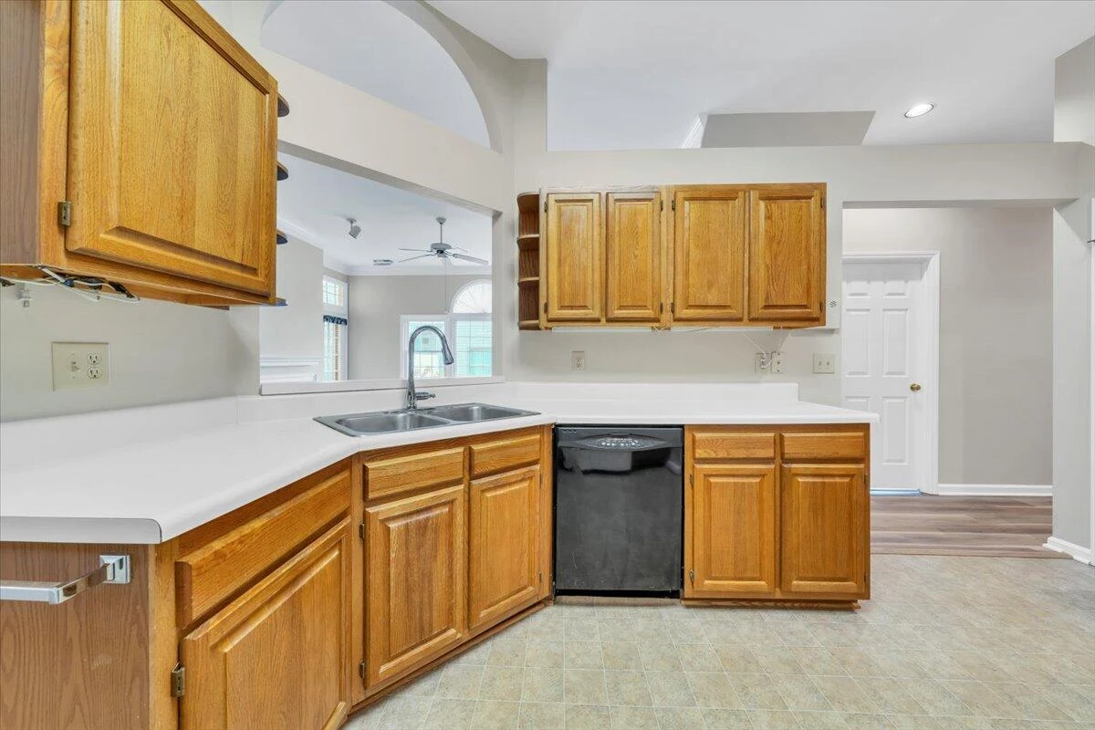1980 Ashley LN - Photo 18