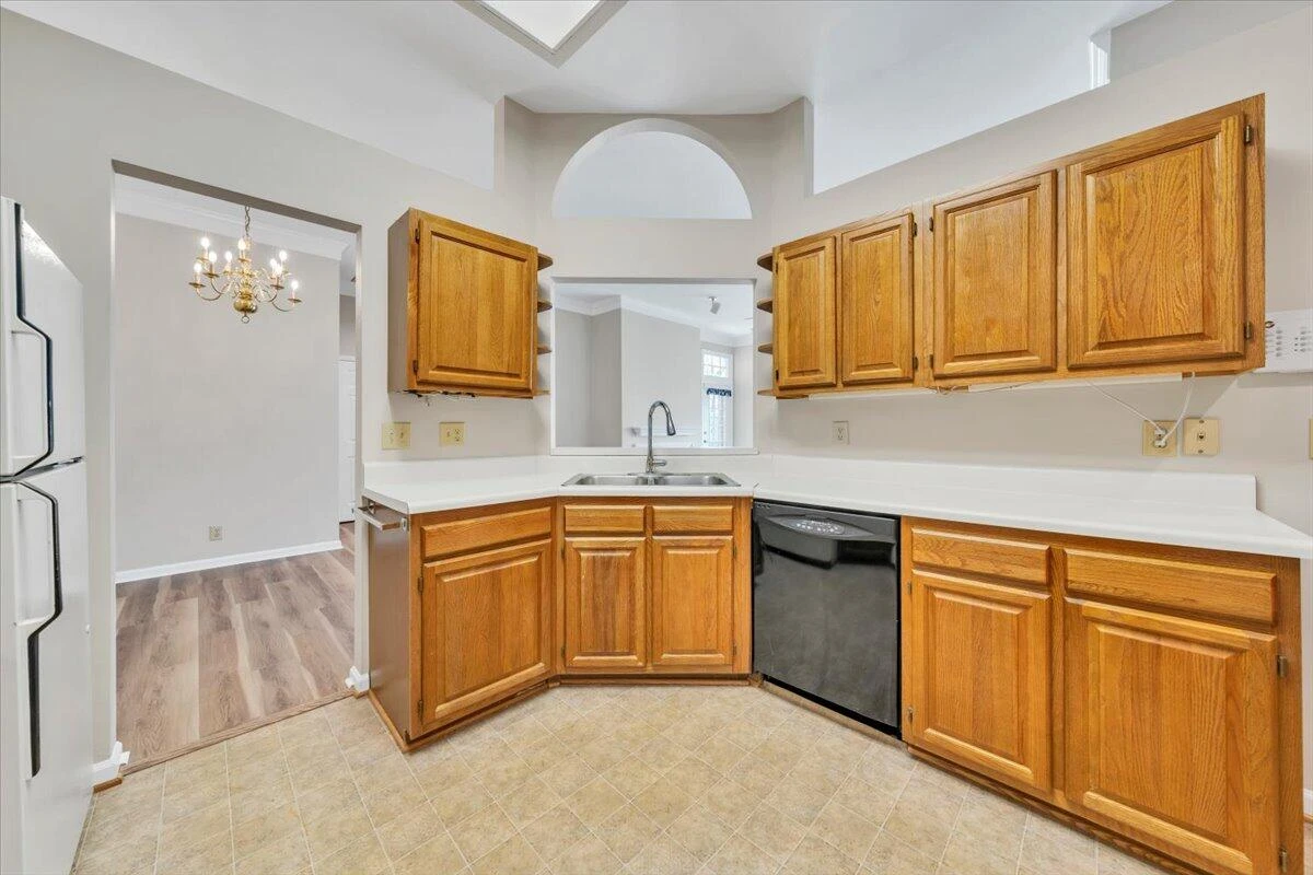 1980 Ashley LN - Photo 21