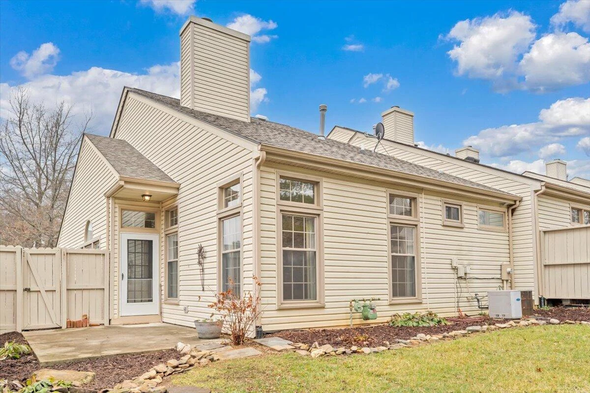 1980 Ashley LN - Photo 48