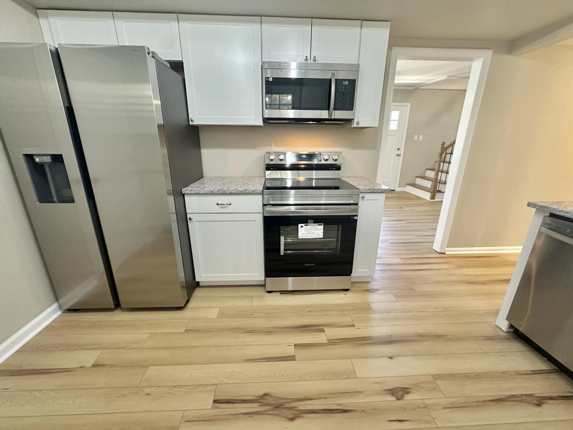 105 Ridgewood CIR - Photo 17