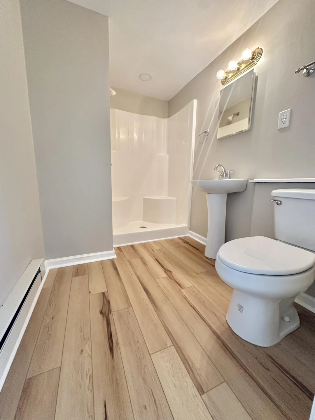 105 Ridgewood CIR - Photo 21