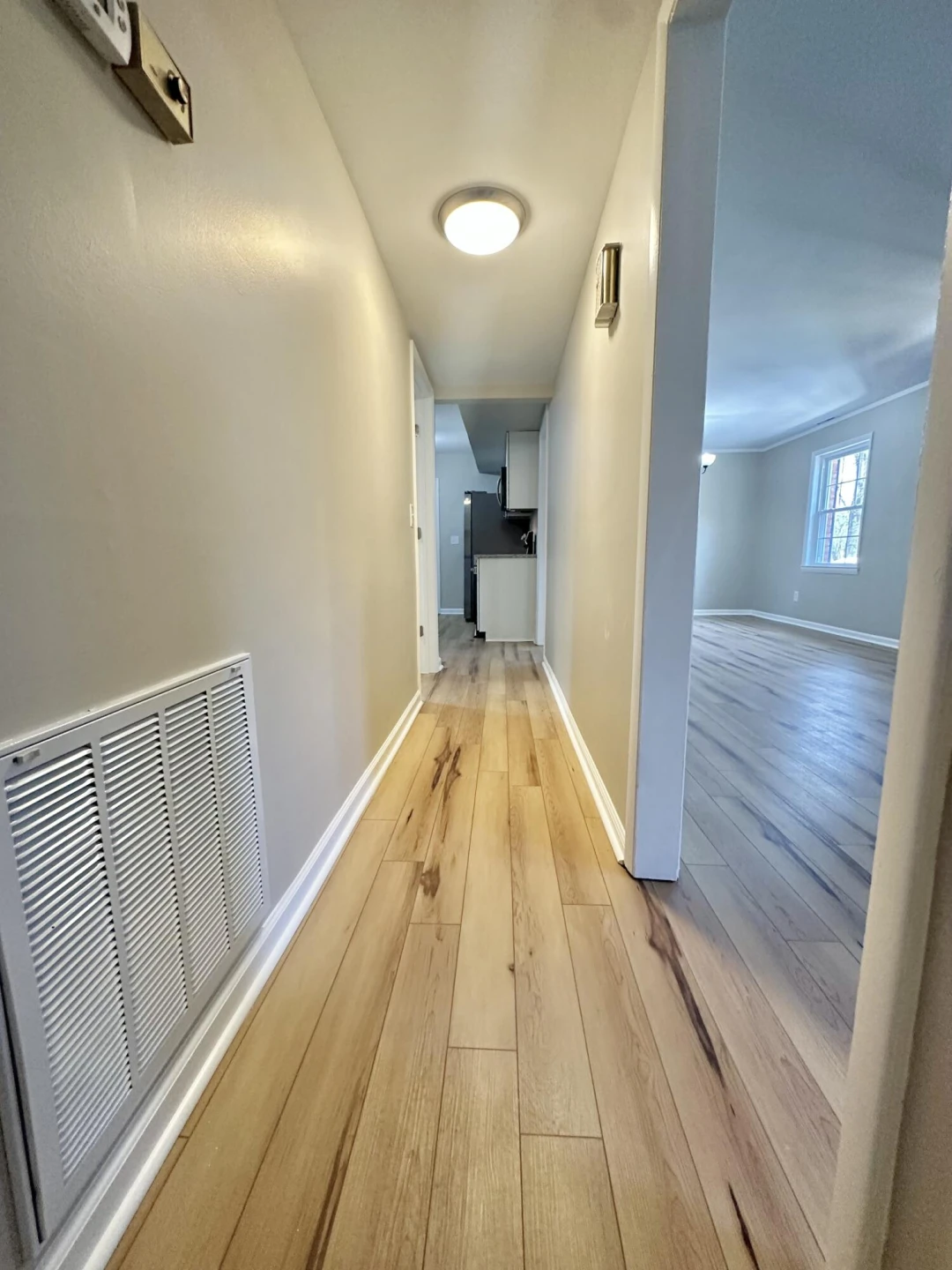 105 Ridgewood CIR - Photo 22