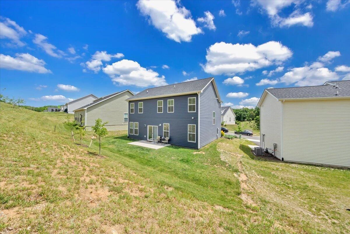 2130 Kings Walk DR NE - Photo 44