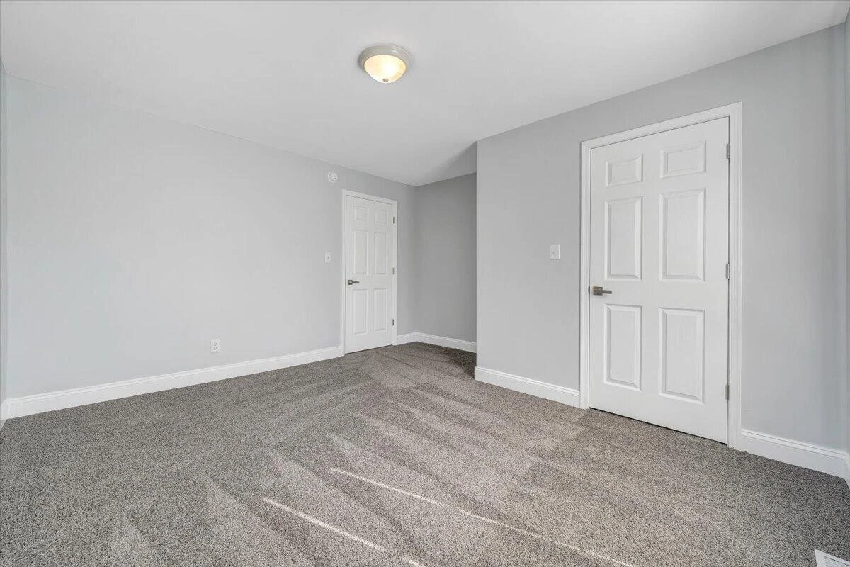 117 16th ST SE - Photo 24