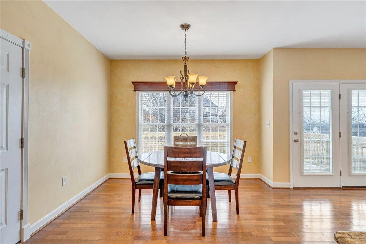 2324 Foxfield LN - Photo 24