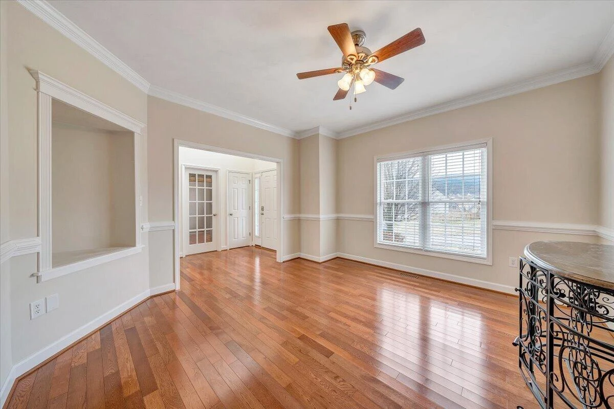 2324 Foxfield LN - Photo 29