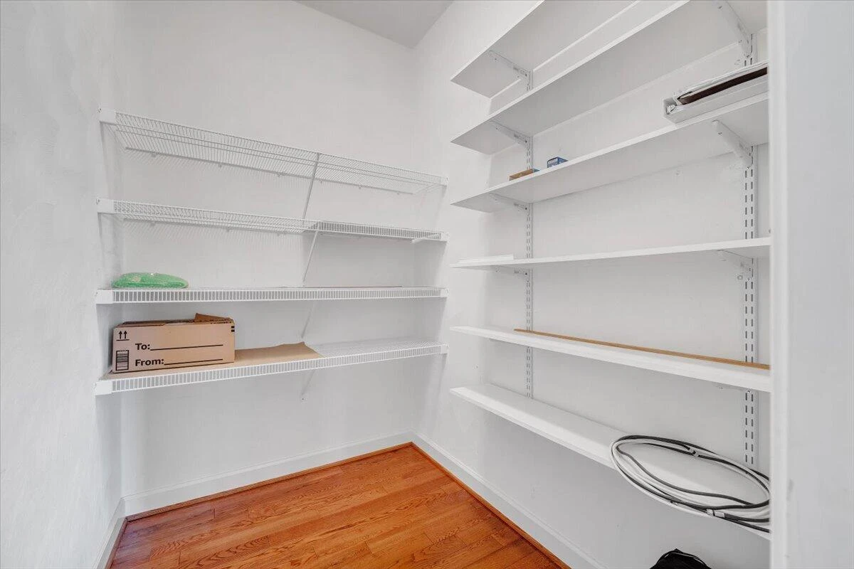 2324 Foxfield LN - Photo 37