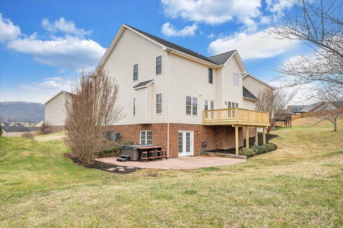 2324 Foxfield LN - Photo 71