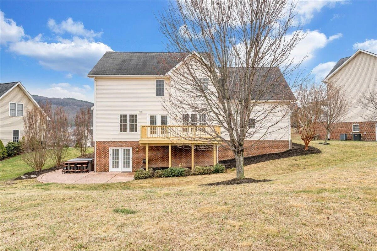 2324 Foxfield LN - Photo 73