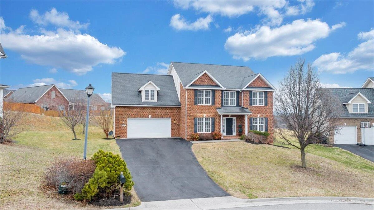 2324 Foxfield LN - Photo 77