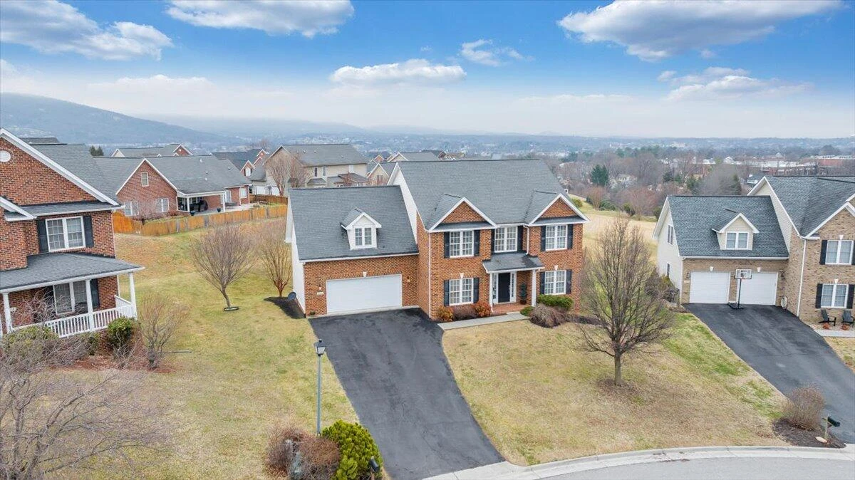 2324 Foxfield LN - Photo 78
