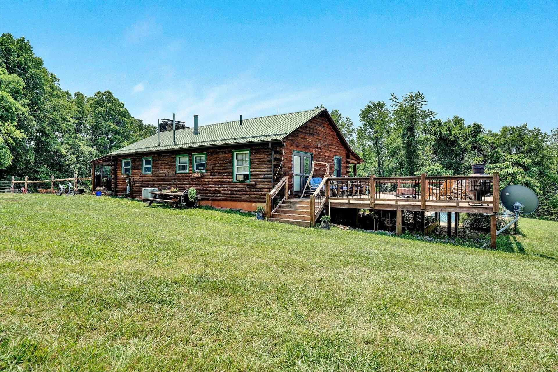 2446 DEER RUN RD - Photo 29
