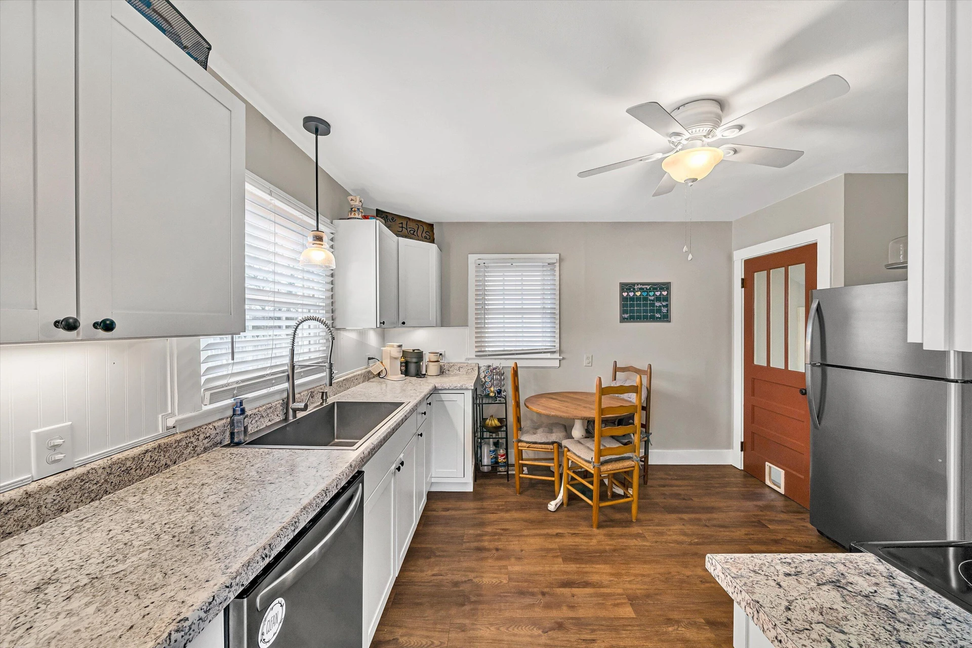 1072 Garner RD - Photo 6
