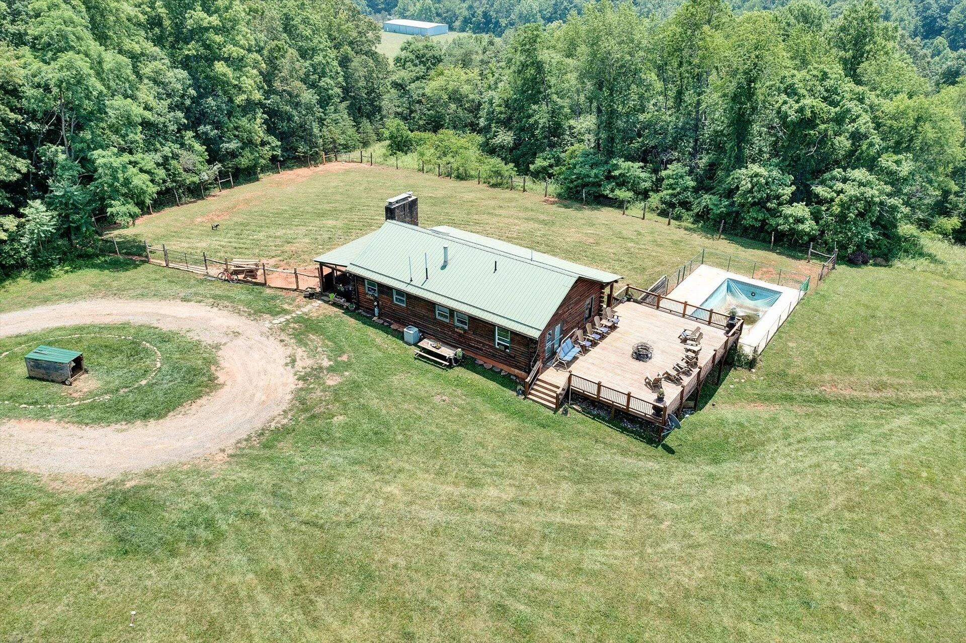 2446 DEER RUN RD - Photo 23